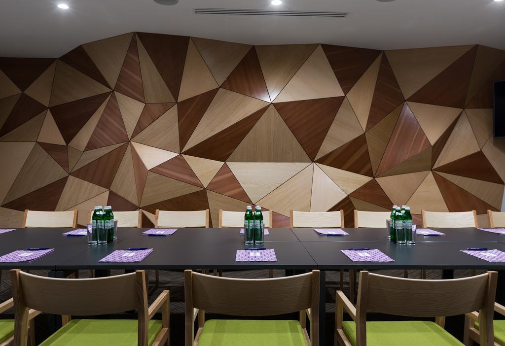 Iris Art Hotel Charków Zewnętrze zdjęcie
