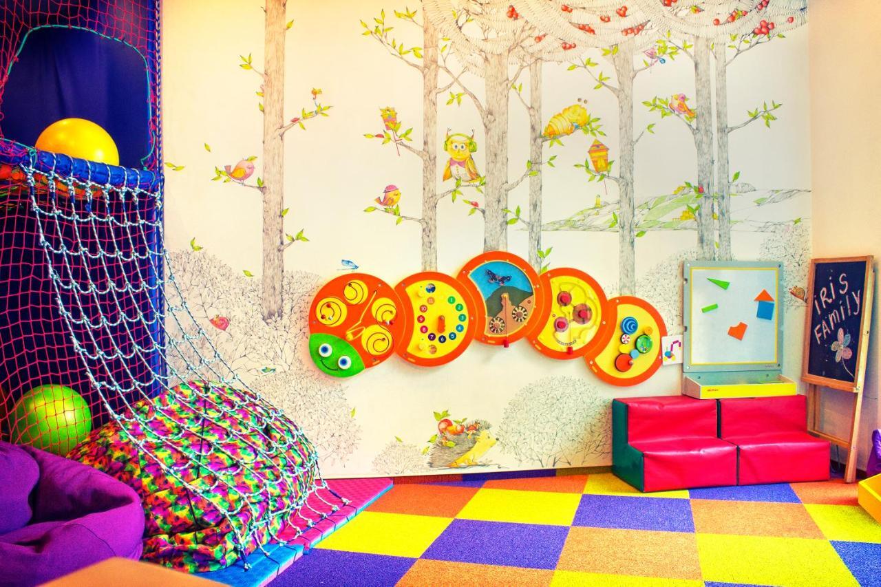 Iris Art Hotel Charków Zewnętrze zdjęcie